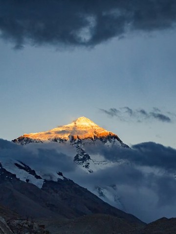 一路向西，成都至九寨沟的绝美风景线