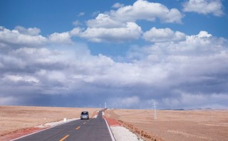 探索自然奇迹，成都至九寨沟单飞旅行全攻略