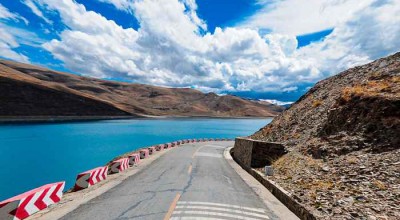 穿越巴蜀秘境，成都到九寨沟与稻城的奇幻之旅