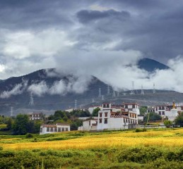 穿越蜀道，从成都到九寨沟的堵车奇遇记
