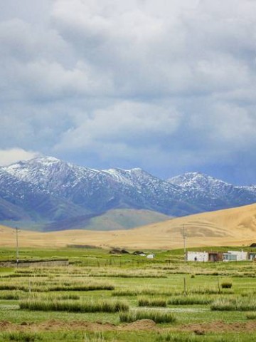 夜幕下的冒险，成都至九寨沟自驾之旅