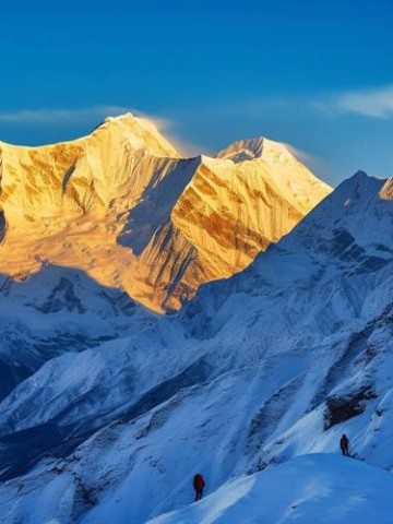 穿越青山绿水，成都至九寨沟的旅行指南