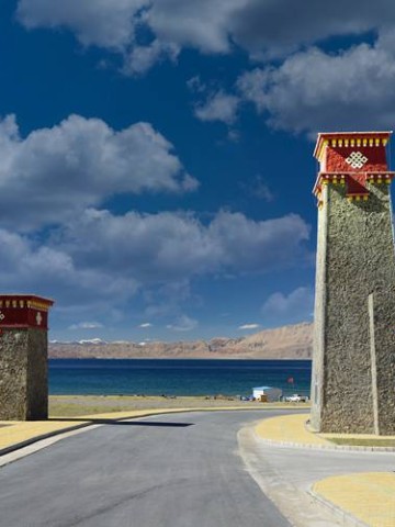 成都启程，九寨沟探秘，一路向西的酒店体验